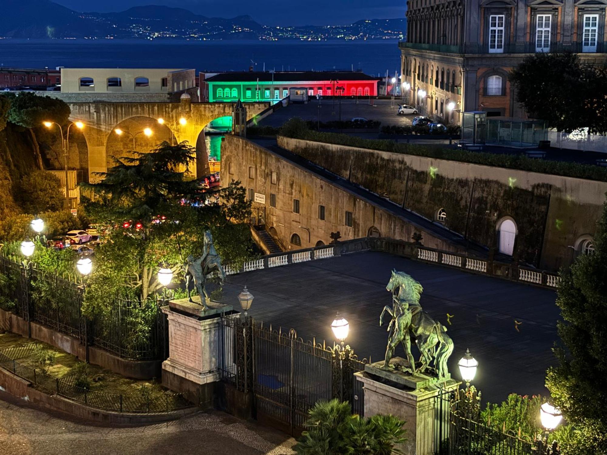 Il Mastio Guesthouse Napoli Esterno foto