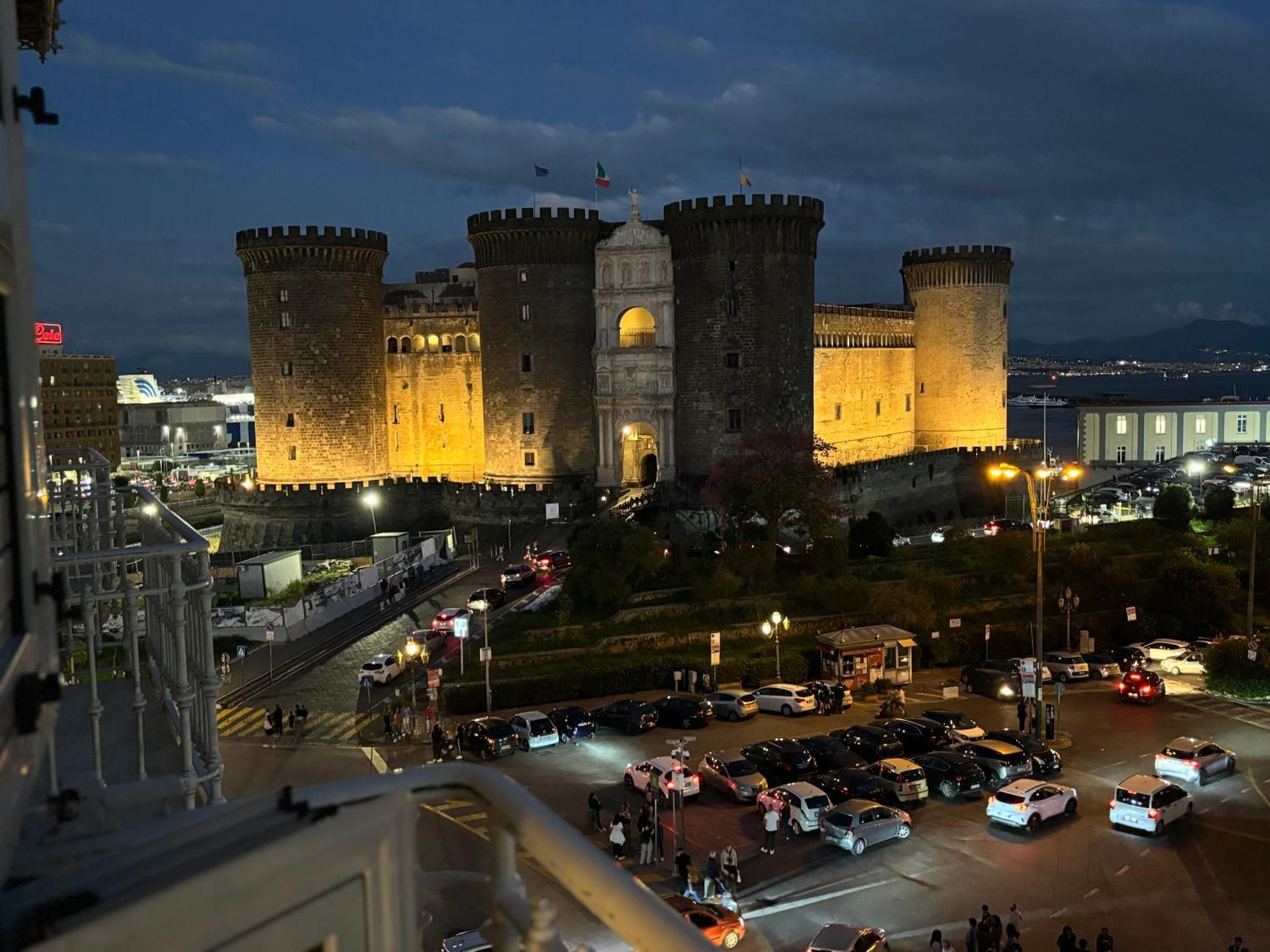 Il Mastio Guesthouse Napoli Esterno foto