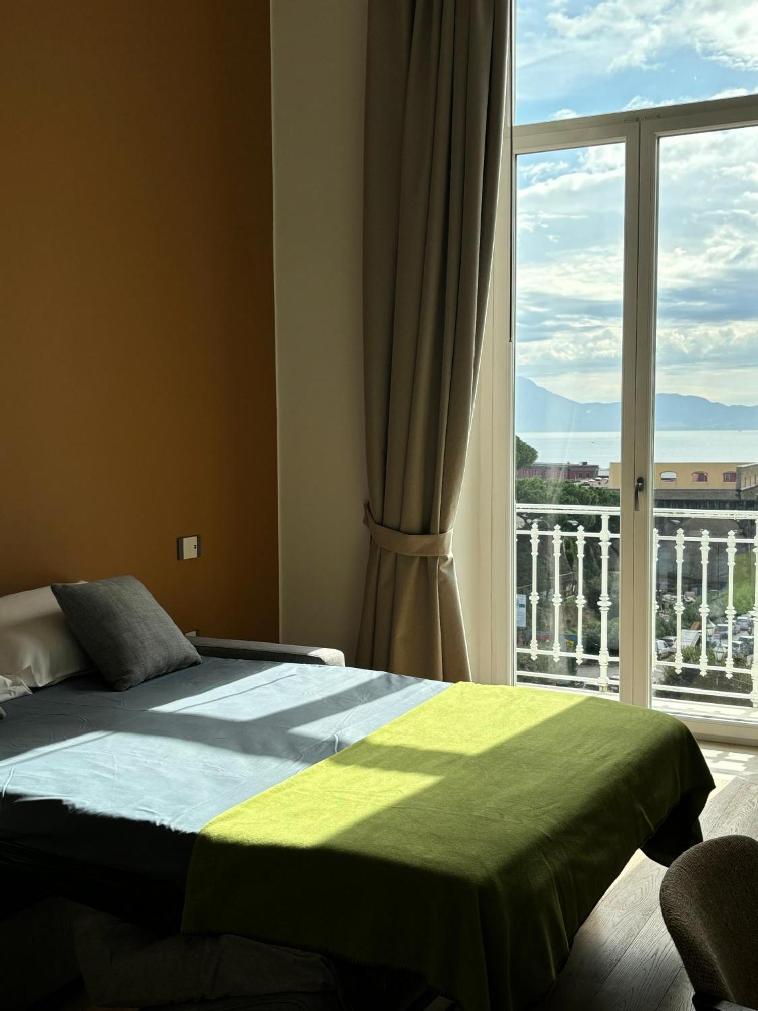 Il Mastio Guesthouse Napoli Esterno foto
