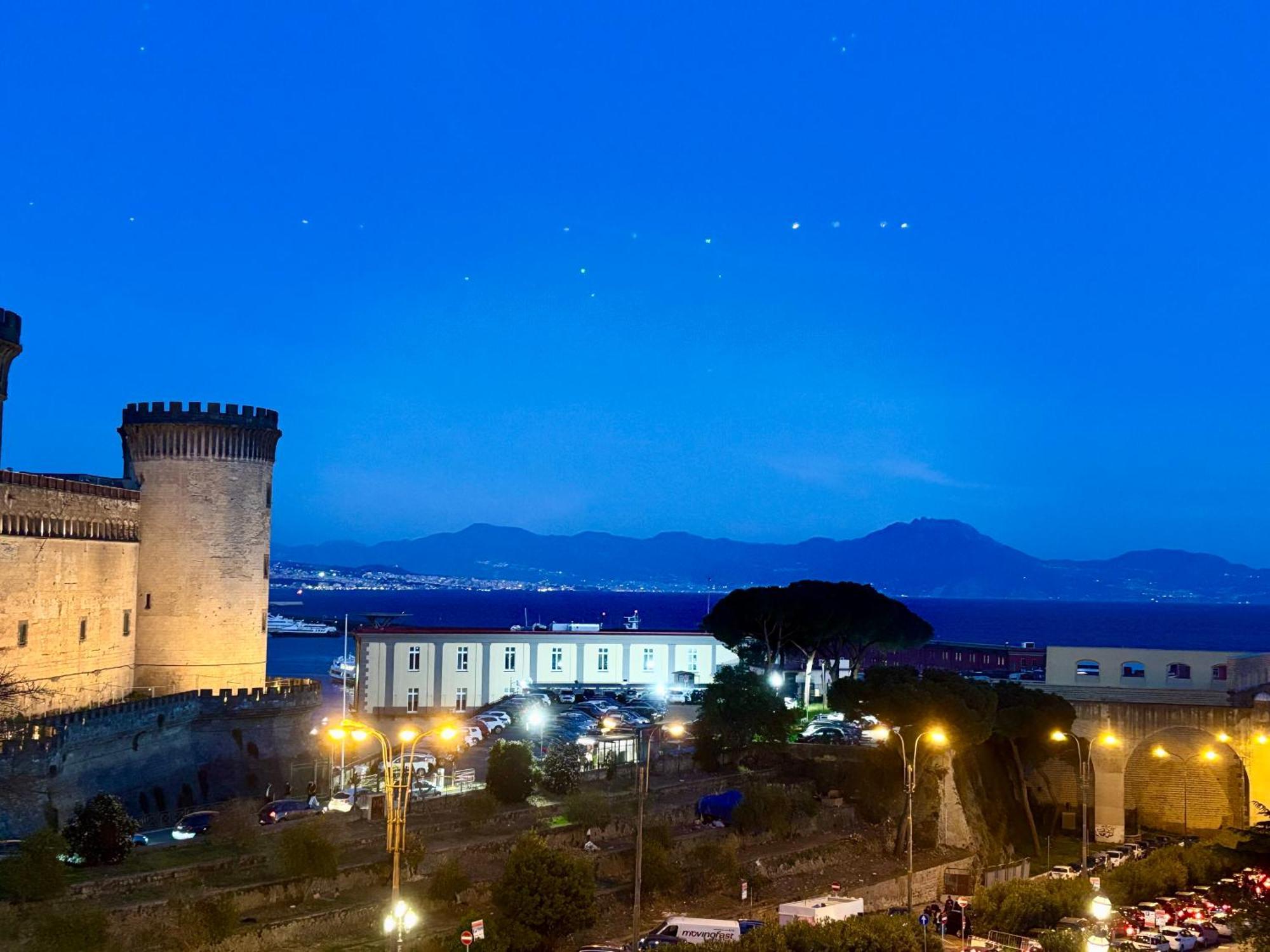 Il Mastio Guesthouse Napoli Esterno foto